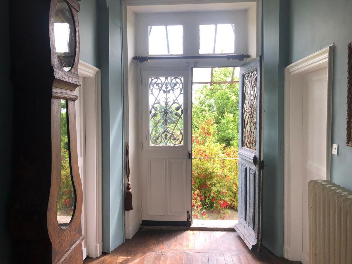 La Maison Ruth Montbray Exterior photo